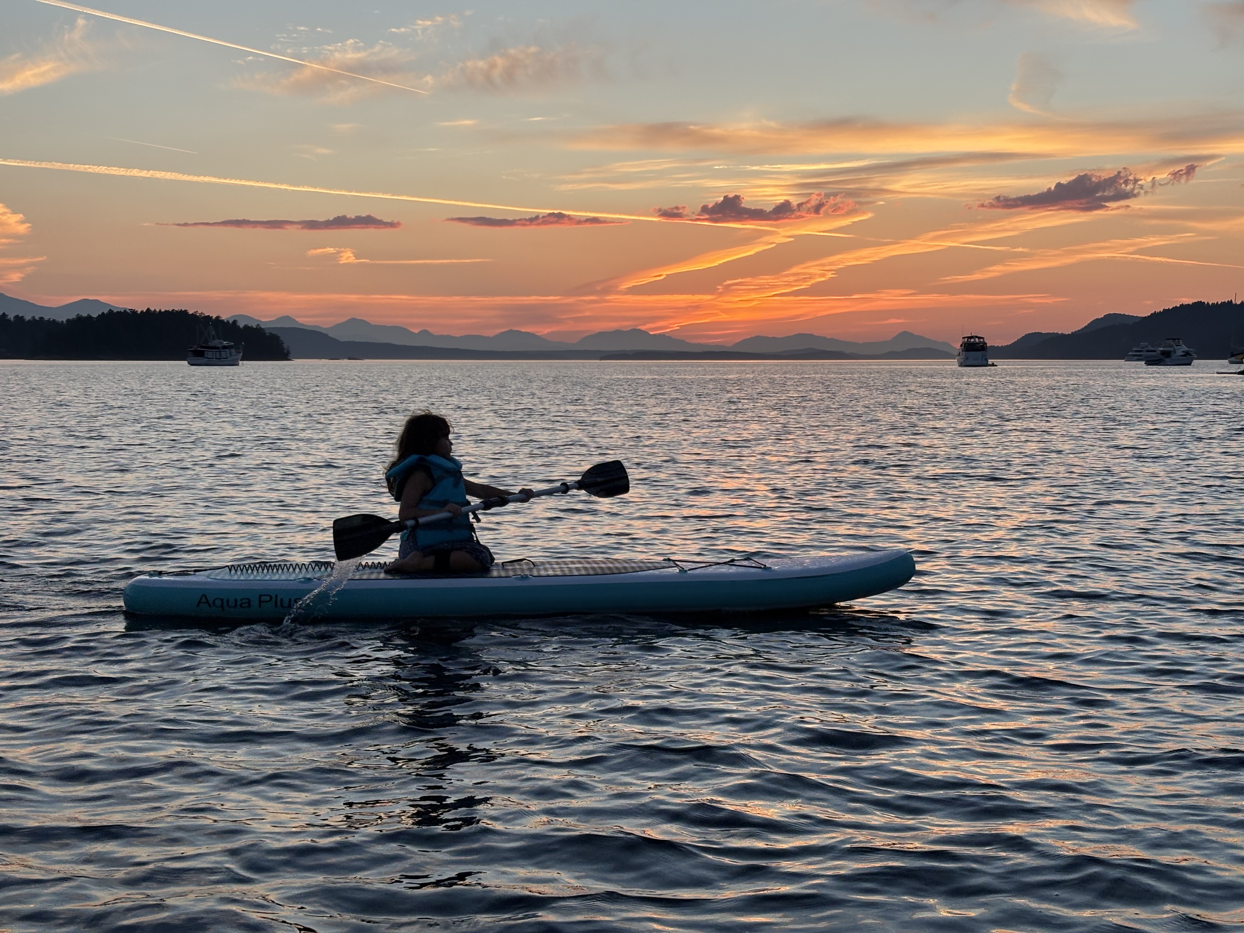 amelie sunset paddle